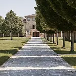 Borgo Lanciano & 4* Castelraimondo