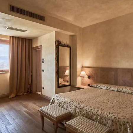 Borgo Lanciano & Szálloda