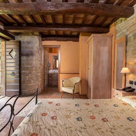Borgo Lanciano Hotel Castelraimondo