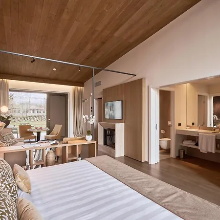 Borgo Lanciano 4* Castelraimondo