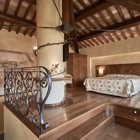 Hotel Borgo Lanciano Castelraimondo