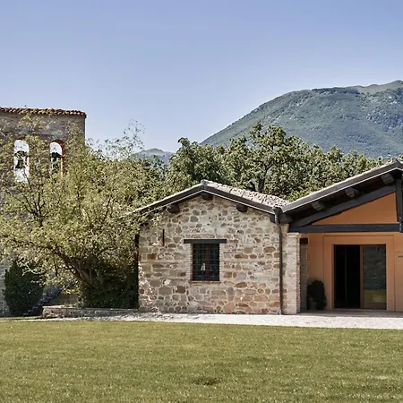 ホテル Borgo Lanciano & 4*
