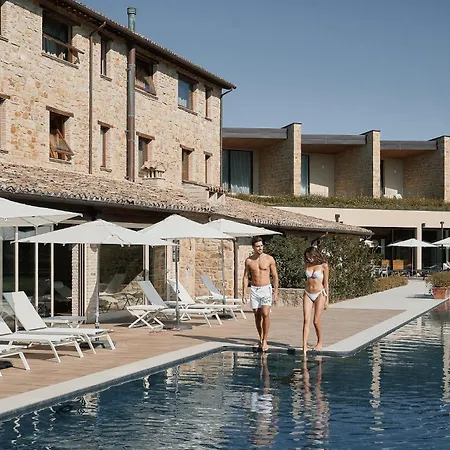 Borgo Lanciano & ホテル 4*