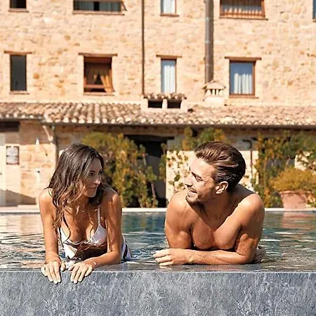 Borgo Lanciano & Hotel Castelraimondo