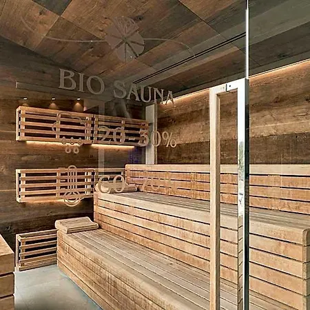 Borgo Lanciano & 4* 카스텔라이몬도