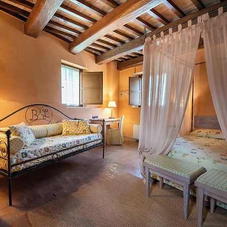 Borgo Lanciano & Szálloda Castelraimondo
