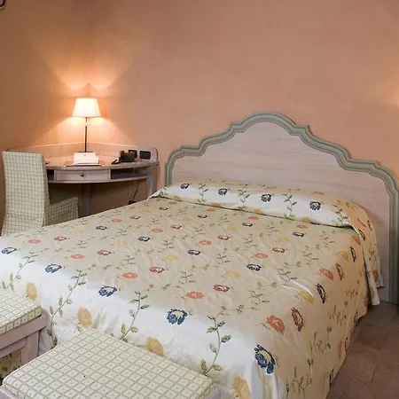Borgo Lanciano Hotel Castelraimondo