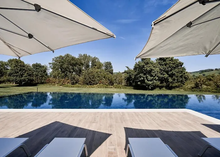 Borgo Lanciano 4* Castelraimondo