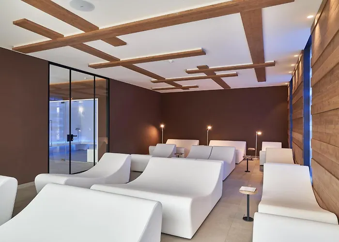 Borgo Lanciano 4* Castelraimondo